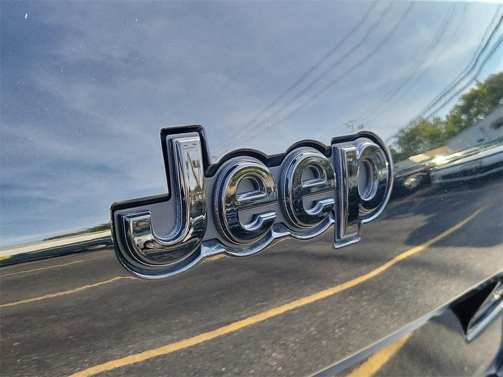 used 2024 Jeep Grand Cherokee L car, priced at $27,500