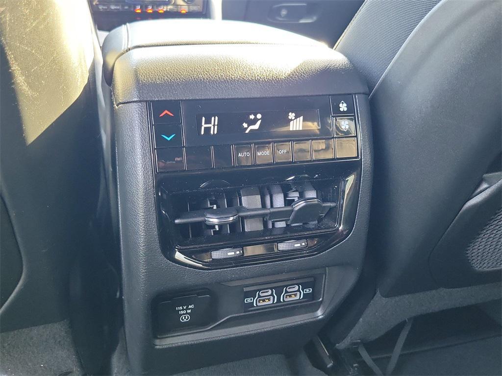 used 2024 Jeep Grand Cherokee L car, priced at $27,500