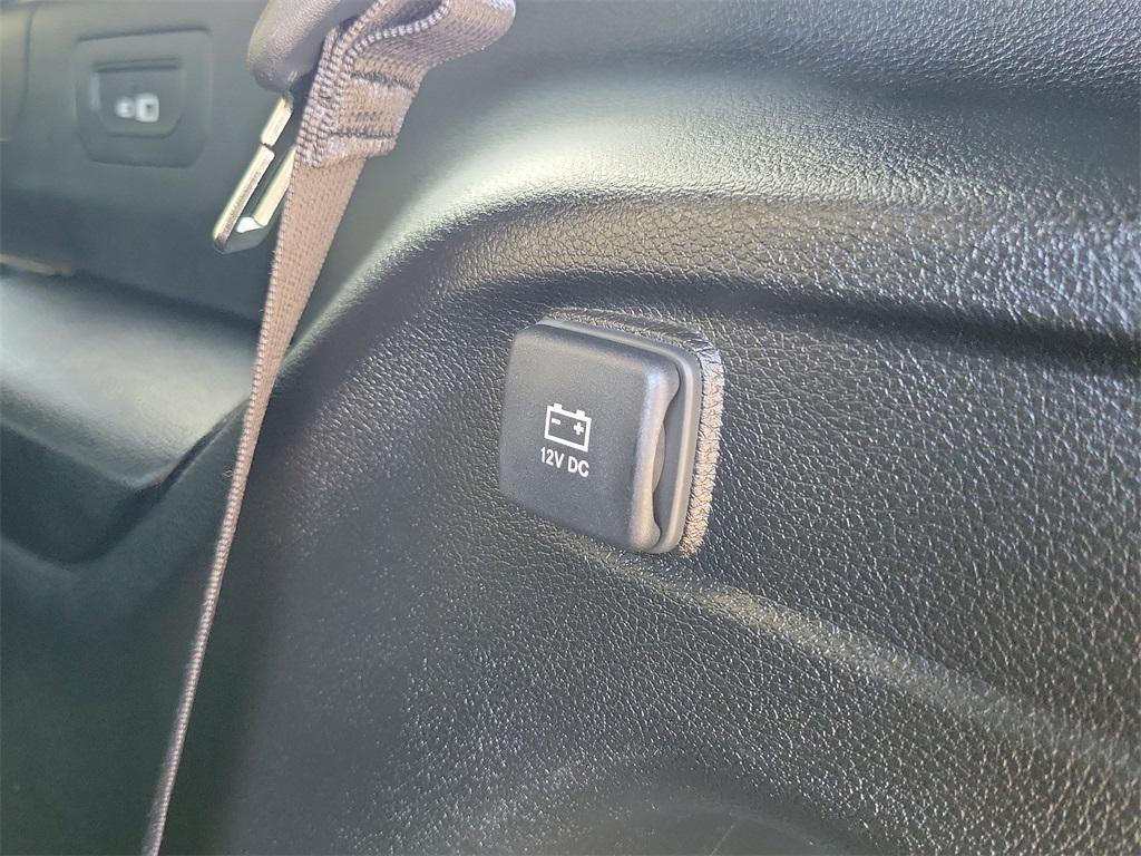 used 2024 Jeep Grand Cherokee L car, priced at $27,500