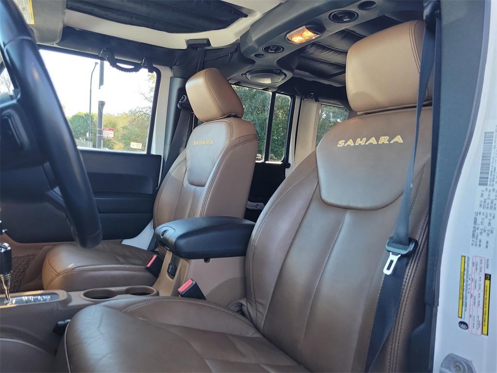 used 2013 Jeep Wrangler Unlimited car, priced at $15,750