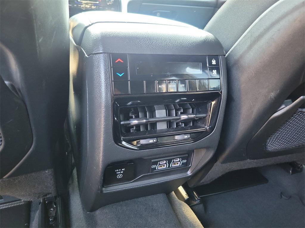 used 2024 Jeep Grand Cherokee L car, priced at $28,250