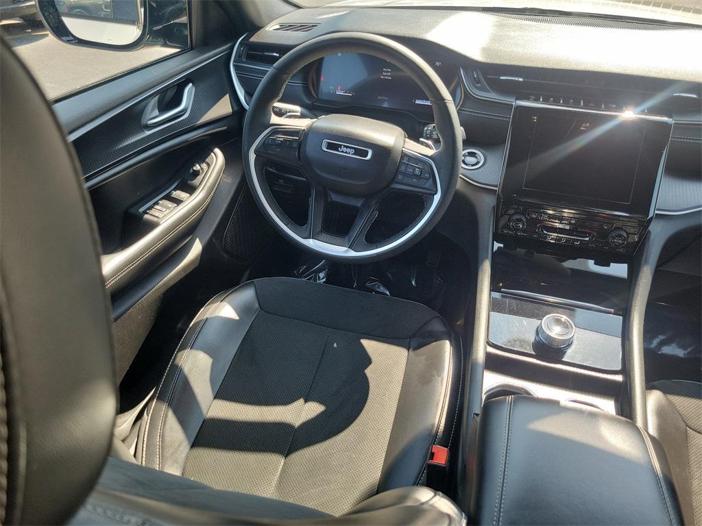 used 2024 Jeep Grand Cherokee L car, priced at $28,250