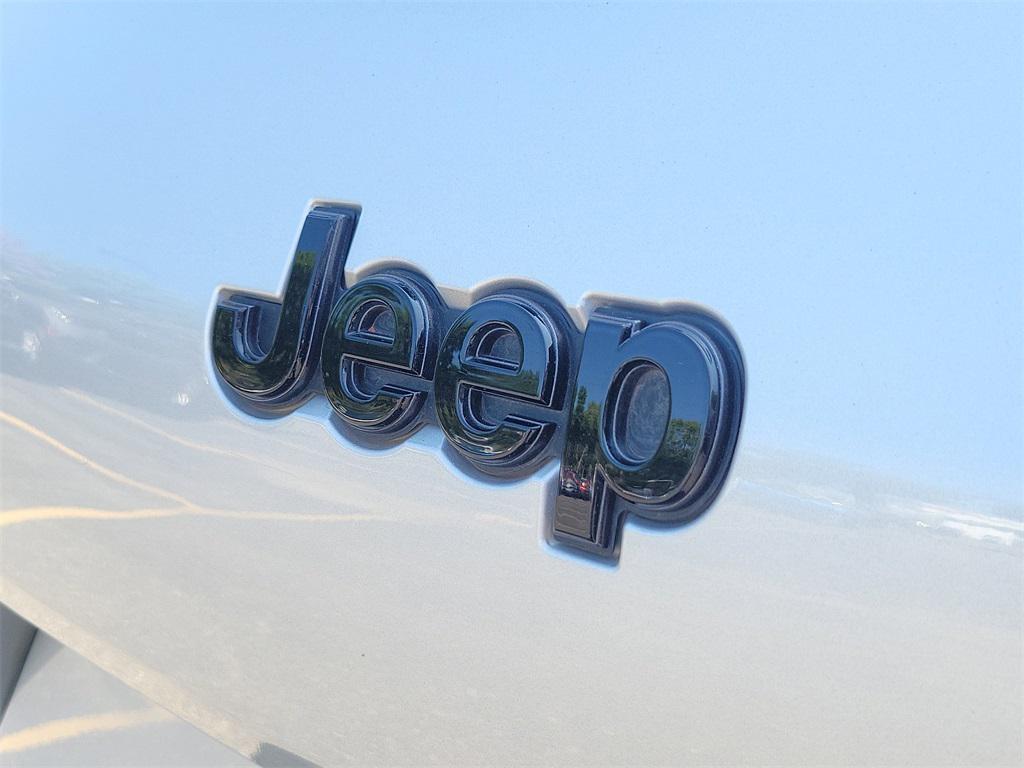 used 2024 Jeep Grand Cherokee L car, priced at $28,250