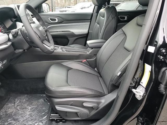 new 2025 Jeep Compass car, priced at $22,735