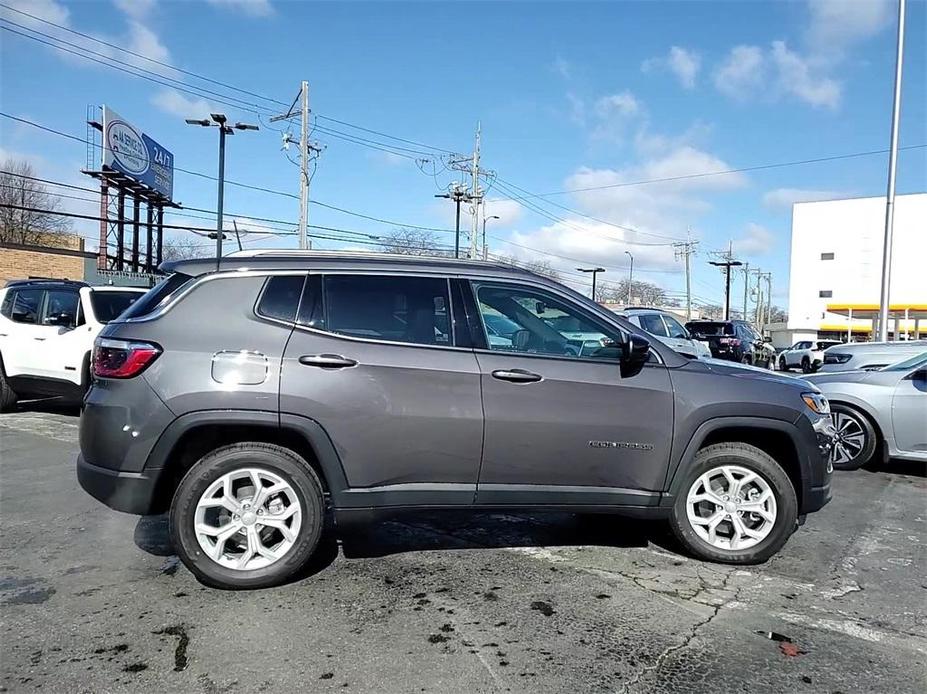 new 2024 Jeep Compass car, priced at $25,888