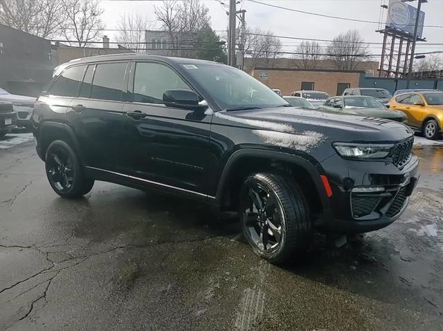 new 2025 Jeep Grand Cherokee car, priced at $44,245