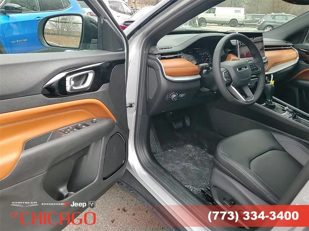 new 2025 Jeep Compass car, priced at $27,213