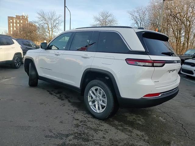 new 2025 Jeep Grand Cherokee car, priced at $34,241