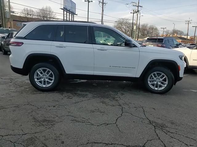 new 2025 Jeep Grand Cherokee car, priced at $34,241