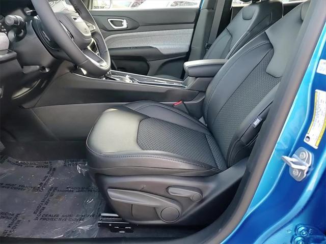 new 2025 Jeep Compass car, priced at $22,735