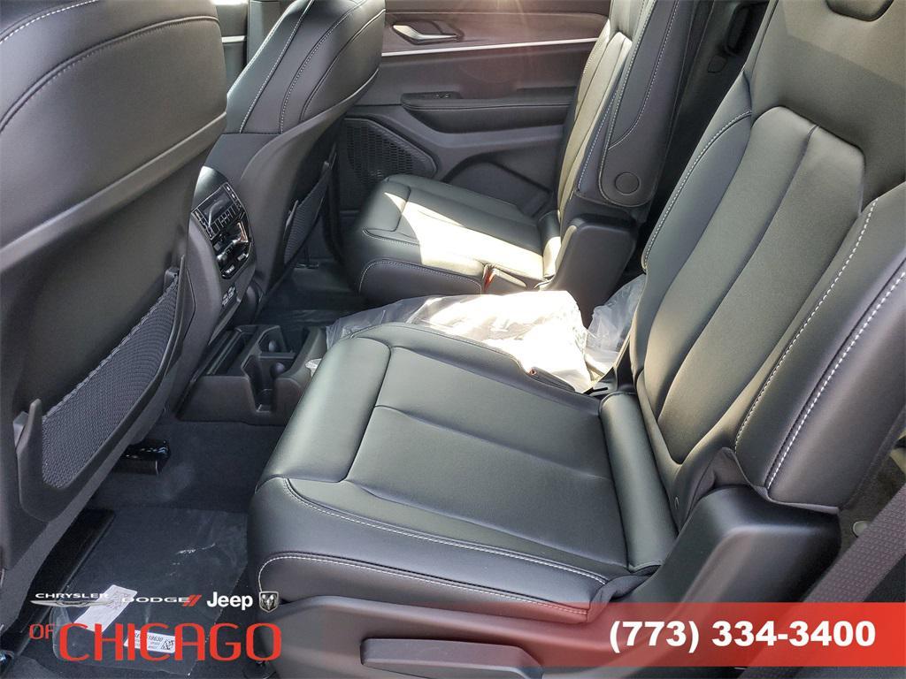 new 2025 Jeep Grand Cherokee L car, priced at $38,606