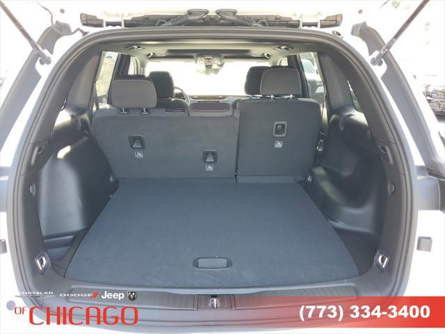 new 2025 Jeep Grand Cherokee car, priced at $34,882