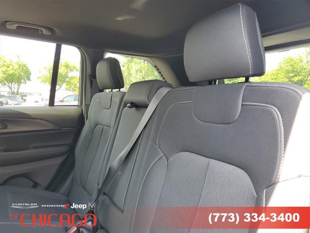 new 2025 Jeep Grand Cherokee car, priced at $34,882