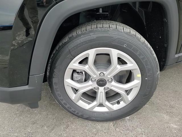 new 2025 Jeep Compass car, priced at $22,735