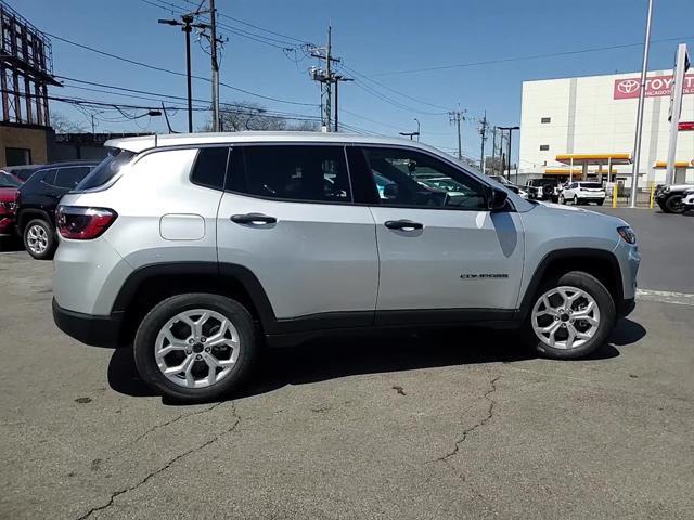 new 2025 Jeep Compass car, priced at $25,796