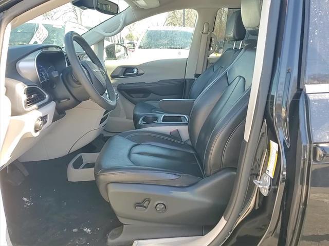 used 2022 Chrysler Pacifica car, priced at $21,995