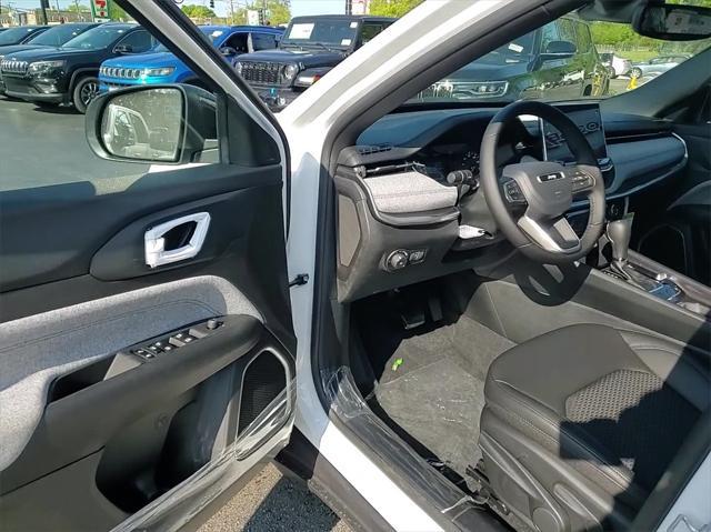 new 2024 Jeep Compass car, priced at $23,553