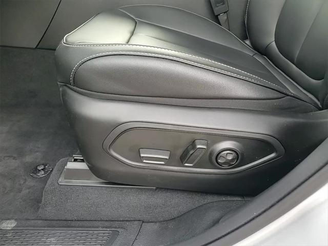 new 2025 Jeep Grand Cherokee car, priced at $39,403