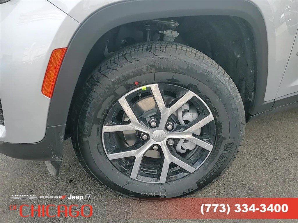 new 2025 Jeep Grand Cherokee car, priced at $36,593