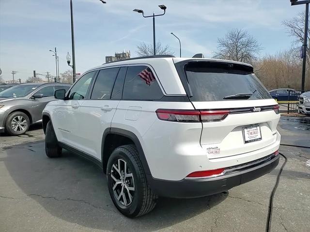 new 2024 Jeep Grand Cherokee car, priced at $39,920