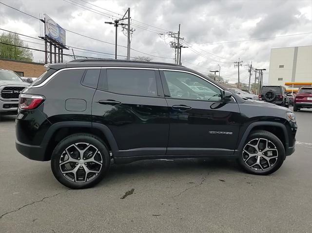 new 2024 Jeep Compass car, priced at $27,107