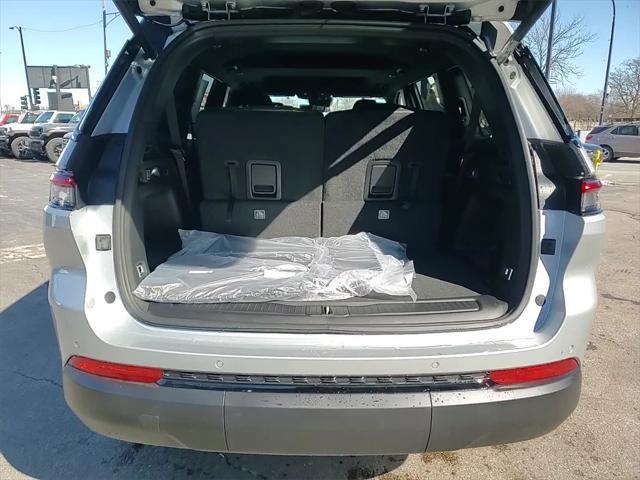 new 2025 Jeep Grand Cherokee L car, priced at $40,104