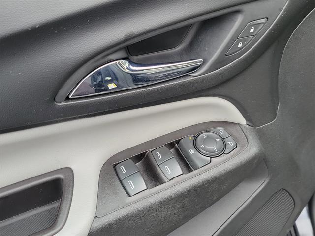 used 2022 Chevrolet Equinox car, priced at $21,000