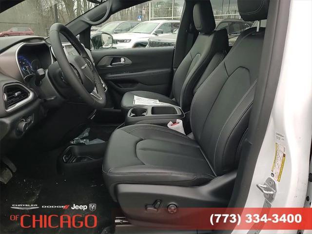 new 2025 Chrysler Voyager car, priced at $34,562