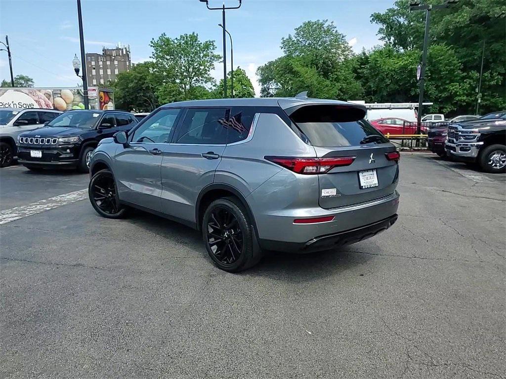 used 2023 Mitsubishi Outlander car, priced at $23,696