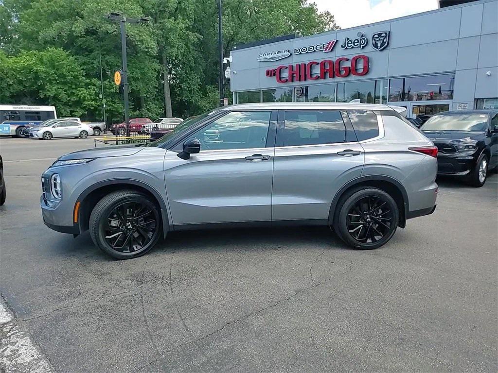 used 2023 Mitsubishi Outlander car, priced at $23,696