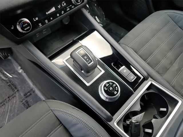 used 2023 Mitsubishi Outlander car, priced at $23,696