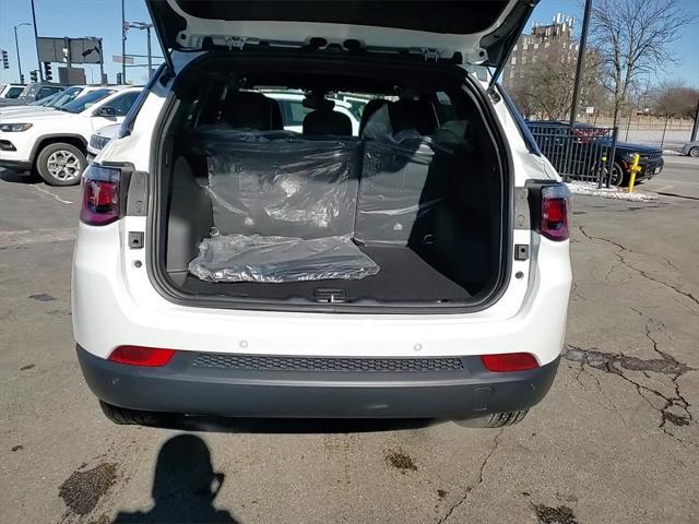 new 2025 Jeep Compass car, priced at $25,971