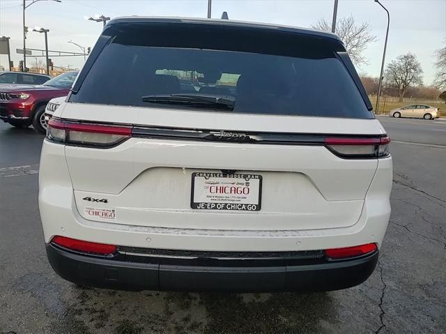 new 2025 Jeep Grand Cherokee car, priced at $38,031