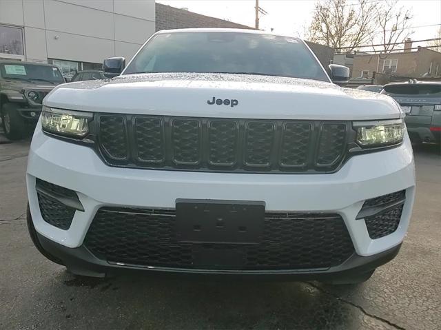 new 2025 Jeep Grand Cherokee car, priced at $38,031