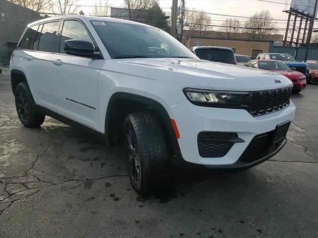 new 2025 Jeep Grand Cherokee car, priced at $38,031