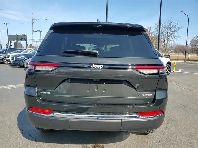 new 2024 Jeep Grand Cherokee car, priced at $41,875