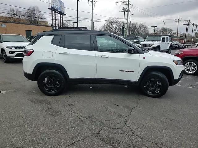 used 2023 Jeep Compass car, priced at $25,789