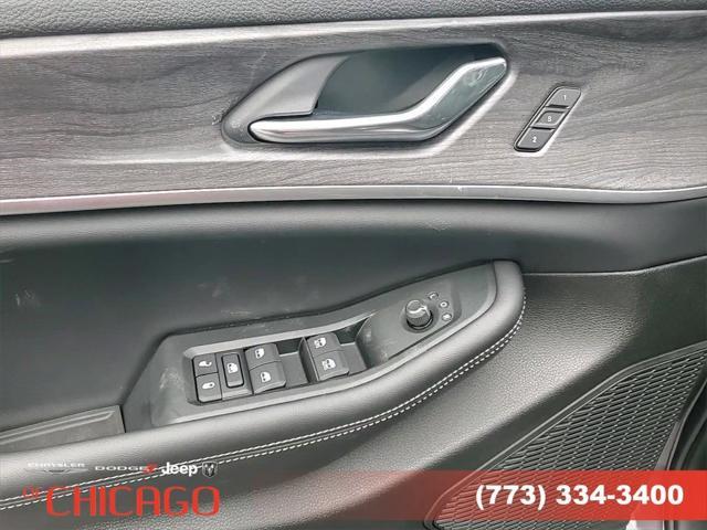 new 2025 Jeep Grand Cherokee car, priced at $42,171
