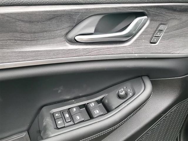 new 2025 Jeep Grand Cherokee car, priced at $44,434