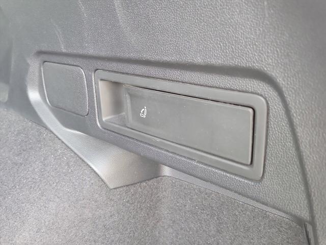 used 2022 Volkswagen Tiguan car, priced at $23,000