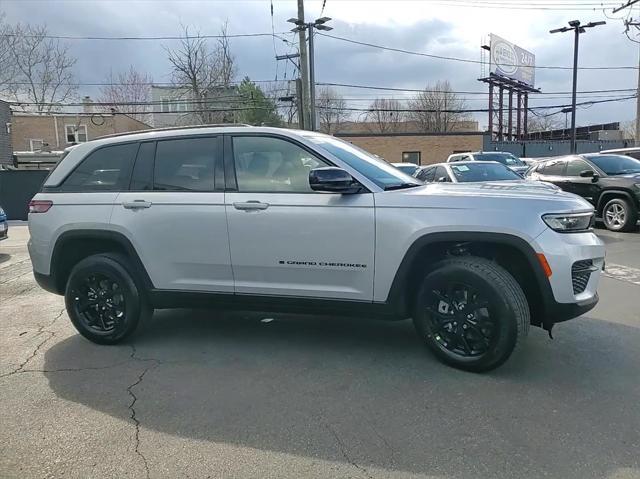 new 2024 Jeep Grand Cherokee car, priced at $34,623