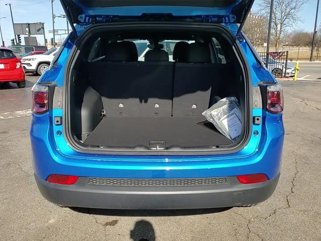 new 2025 Jeep Compass car, priced at $25,926