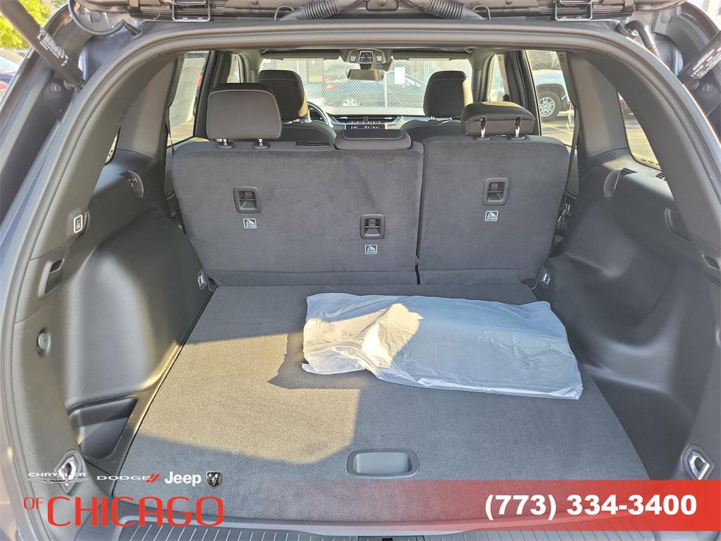 new 2025 Jeep Grand Cherokee car, priced at $35,778