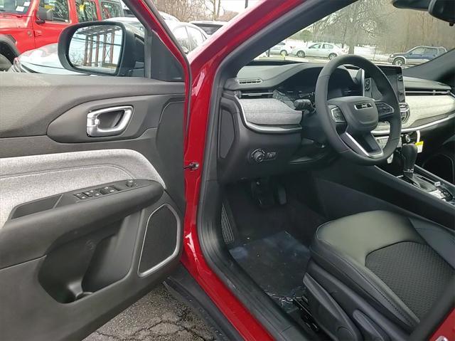 new 2025 Jeep Compass car, priced at $23,295