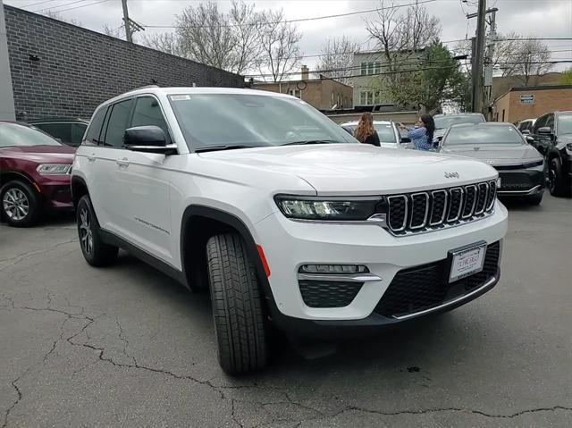 new 2024 Jeep Grand Cherokee car, priced at $41,377