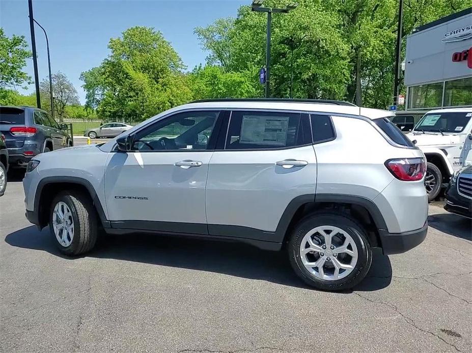 new 2024 Jeep Compass car, priced at $25,888