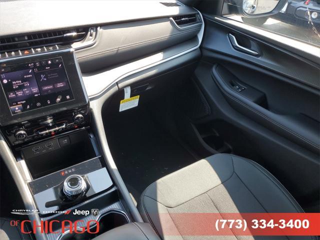 new 2025 Jeep Grand Cherokee car, priced at $33,782