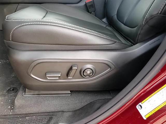 new 2025 Jeep Grand Cherokee L car, priced at $45,357