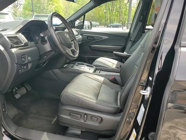used 2022 Honda Passport car, priced at $30,250