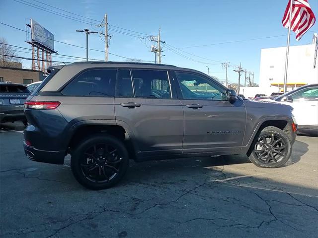 new 2025 Jeep Grand Cherokee 4xe car, priced at $54,040